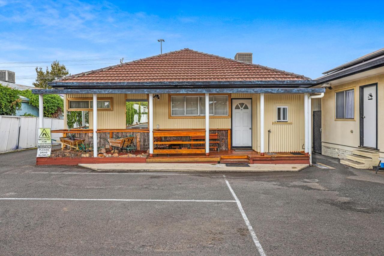 Tamworth Lodge Motel Exterior foto